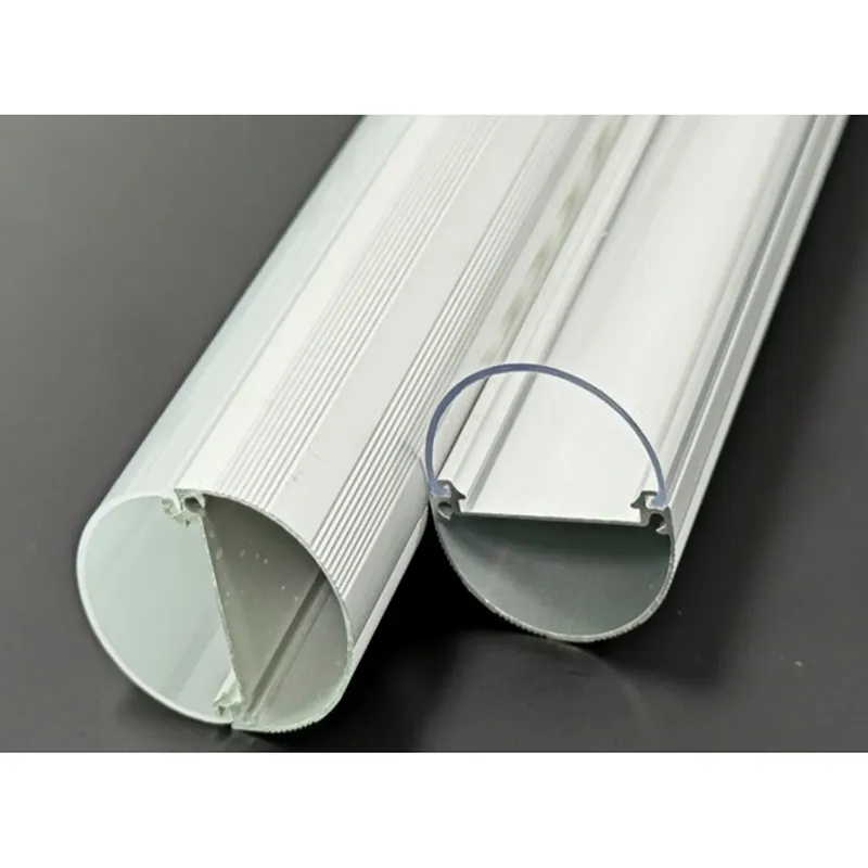 Ohišje tirne svetilke